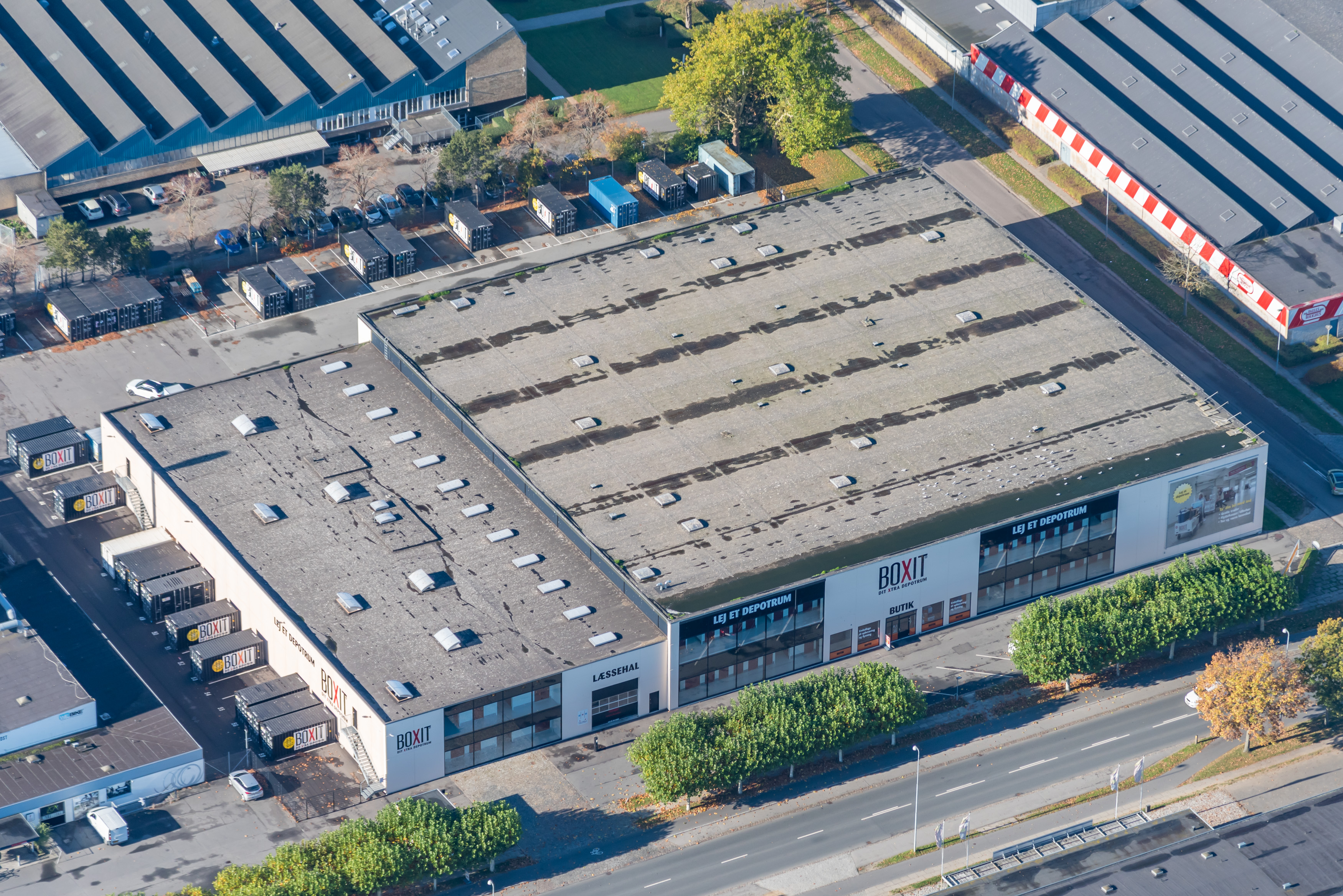 Opbevar dine møbler tørt og sikkert i BOXIT Odense M